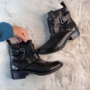 Gentle Souls Boots Womens 8.5 Moto Leather Strap Buckle Ankle Comfort